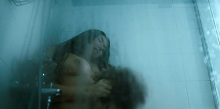 Valeria Lugai shower cunnilingus scene (FCSM0018)