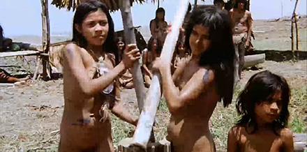 Native girls, Cannibal Holocaust