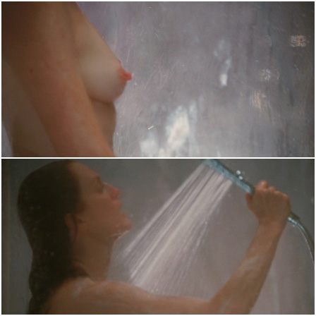 Nude Julianne Moore in Chloe (2009)