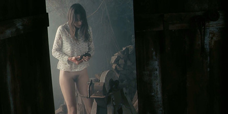 Charlotte Gainsbourg explicit handjob in Antichrist (2009)