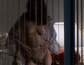 Nude Melanie Griffith in Body Double (1984)